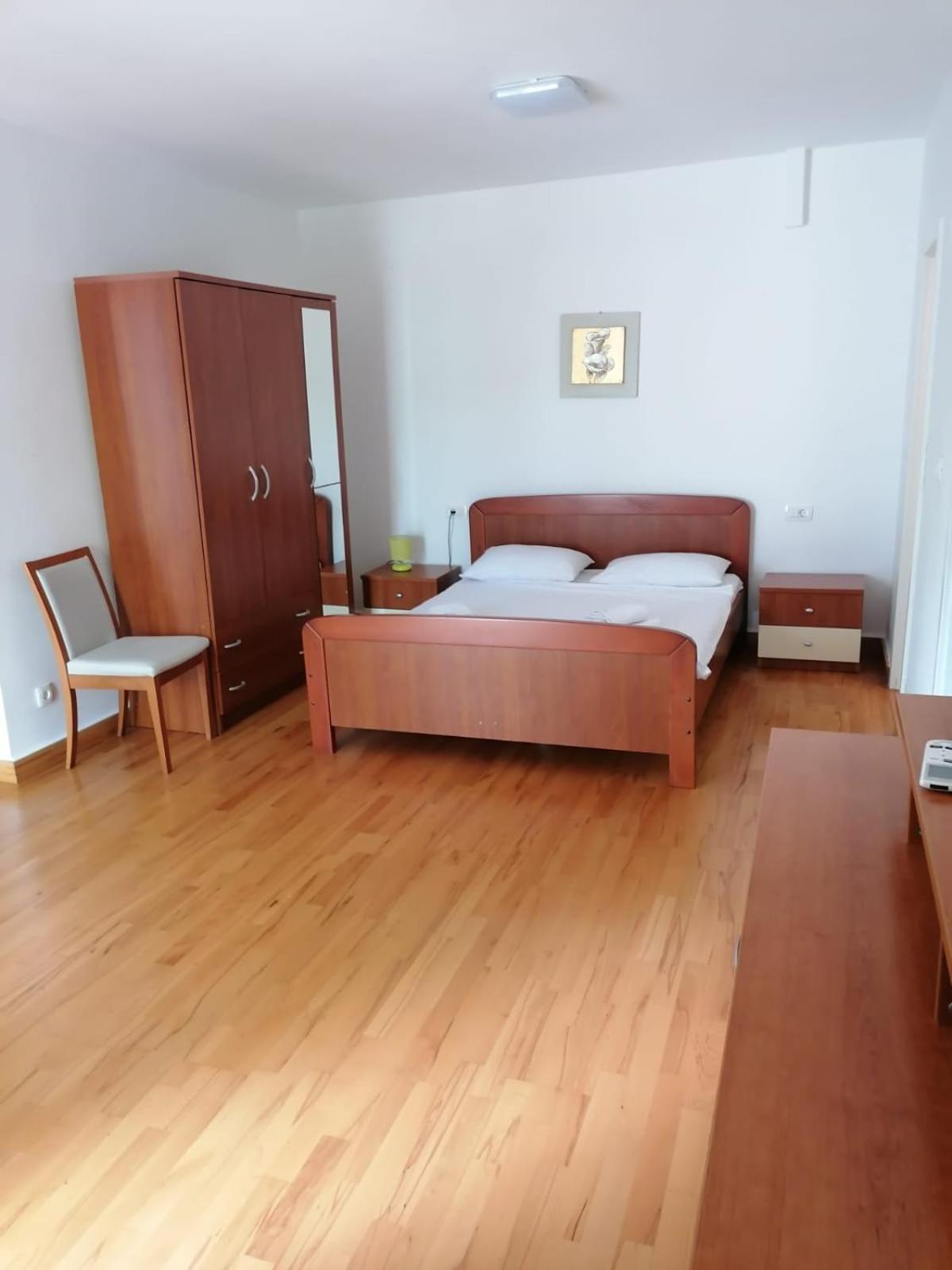 Apartments Villa Julia Trogir Zewnętrze zdjęcie