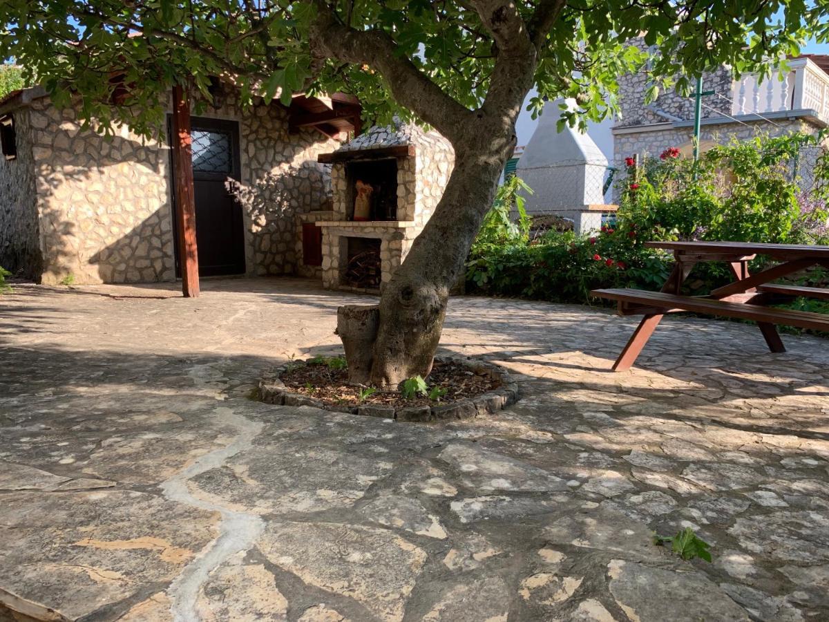 Apartments Villa Julia Trogir Zewnętrze zdjęcie